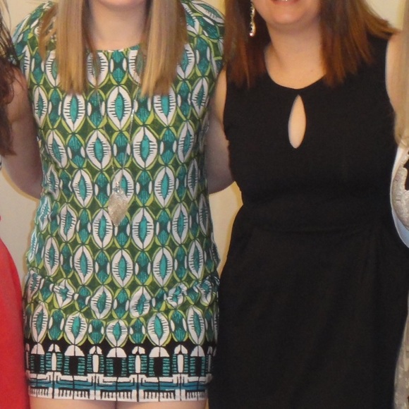 3/4 length sleeve dress - Picture 3 of 3